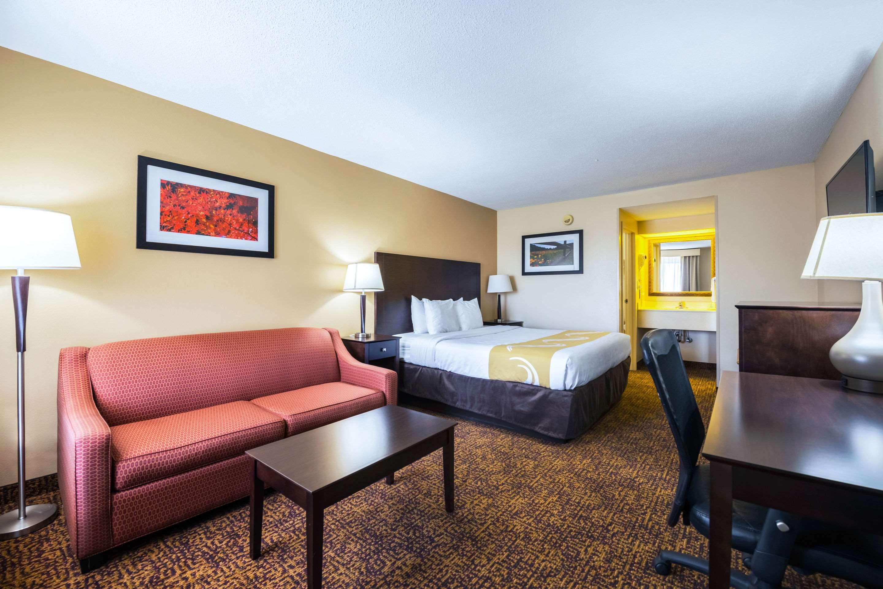 Quality Inn Дилън Екстериор снимка
