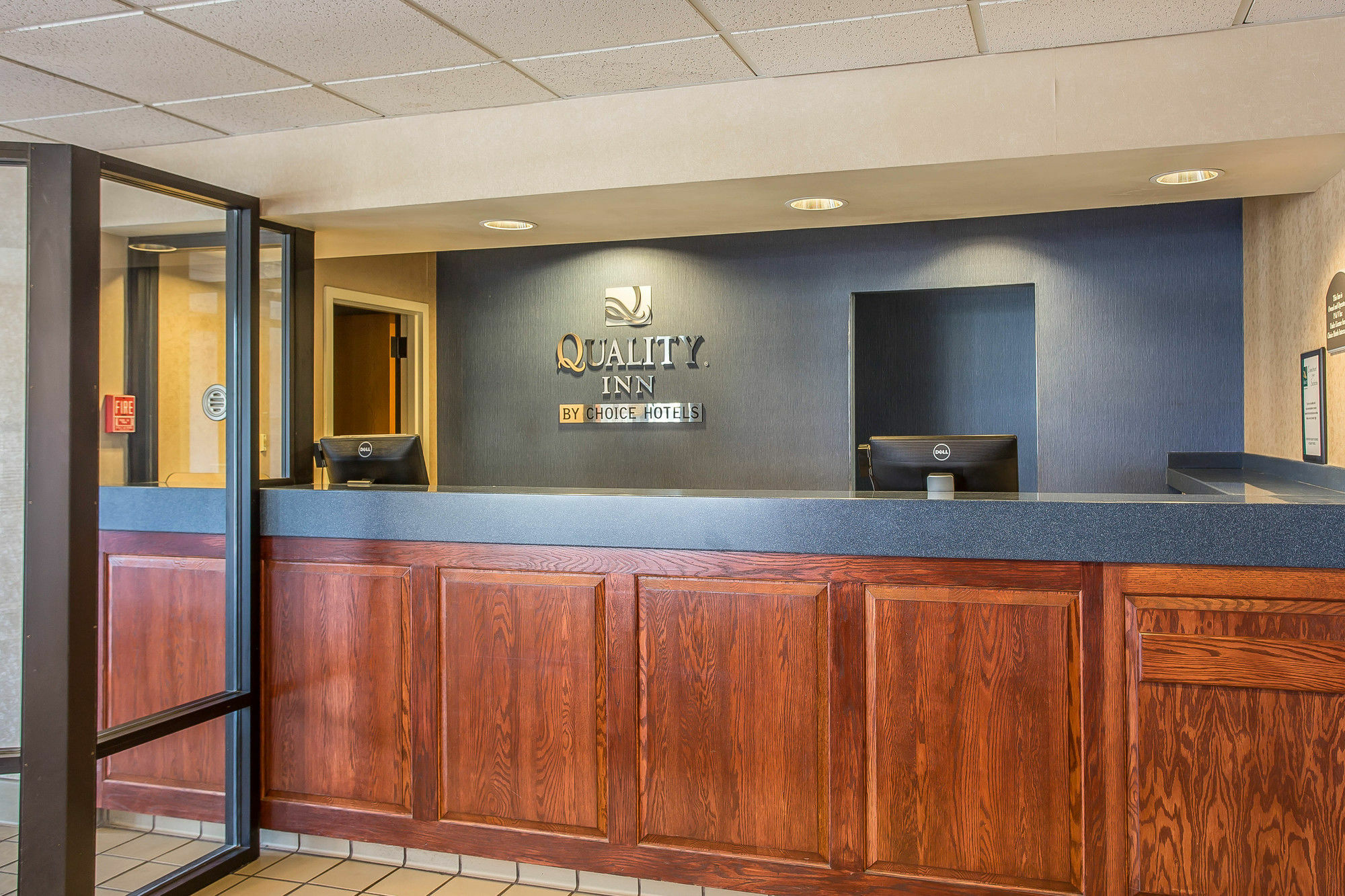 Quality Inn Дилън Екстериор снимка